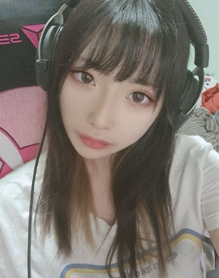 美女视频黄频